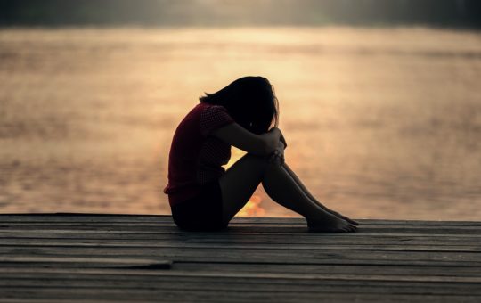 girl, sitting, jetty-1822702.jpg